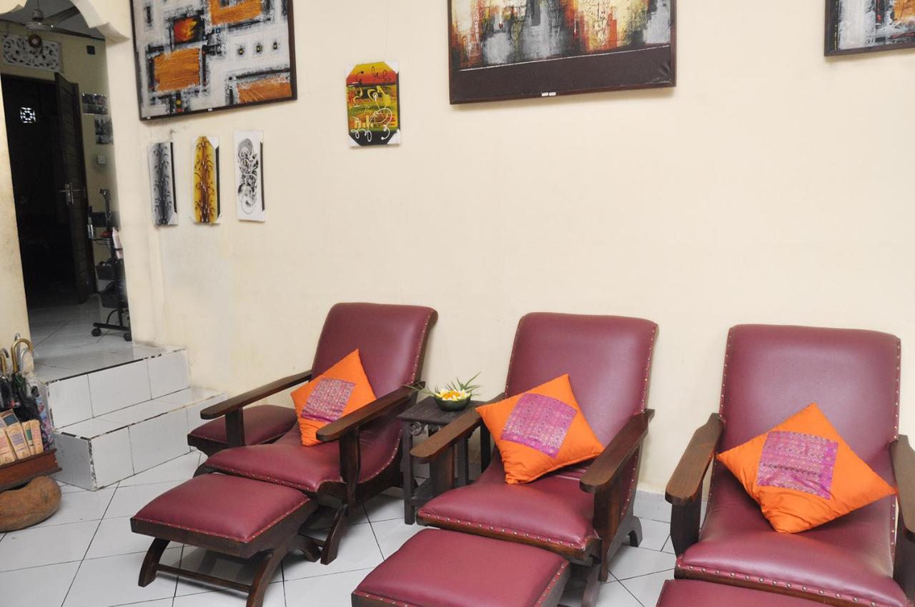 Astiti Salon And Affittacamere